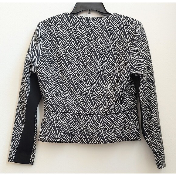 H&M Womens Size 10 Animal Print Front Snap Cropped Blazer Jacket Boho 90s Y2K - Picture 3 of 12